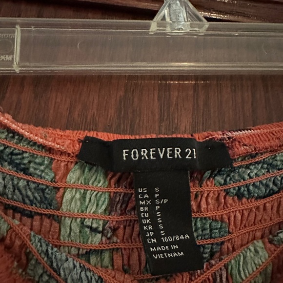 Summer dress - Picture 2 of 3